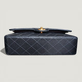 CHANEL CLASSIC MEDIUM BAG