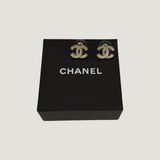 CHANEL EARRINGS PEARLS