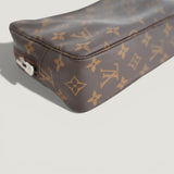 LOUIS VUITTON TROUSSE 23