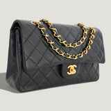 CHANEL CLASSIC MEDIUM BAG