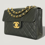 CHANEL CLASSIC JUMBO BAG