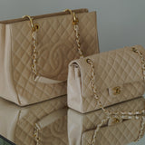 CHANEL CLASSIC MEDIUM BAG