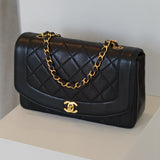 CHANEL DIANA MEDIUM BAG