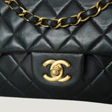CHANEL CLASSIC MEDIUM BAG