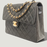 CHANEL CLASSIC JUMBO BAG