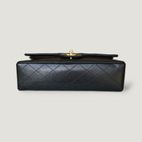 CHANEL CLASSIC MEDIUM BAG