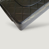CHANEL CLASSIC MEDIUM BAG