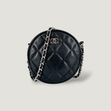 CHANEL CLUTCH