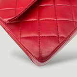 CHANEL CLASSIC MEDIUM BAG