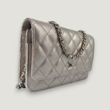 CHANEL WALLET ON CHAIN | METALLIC PIXEL EFFECT