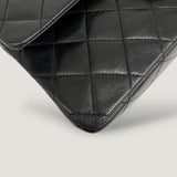 CHANEL CLASSIC MEDIUM BAG