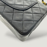 CHANEL CLASSIC MEDIUM BAG