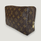 LOUIS VUITTON TROUSSE 23