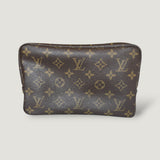 LOUIS VUITTON TROUSSE 23