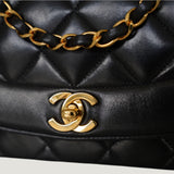 CHANEL DIANA MEDIUM BAG