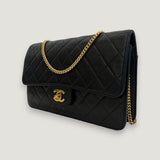 CHANEL CLASSIC MEDIUM BAG | SINGLE FLAP