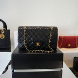 CHANEL CLASSIC MEDIUM BAG