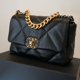 CHANEL 19 BAG