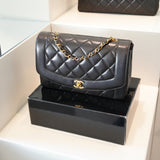 CHANEL DIANA MEDIUM BAG