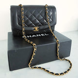 CHANEL DIANA MEDIUM BAG