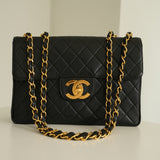 CHANEL CLASSIC JUMBO BAG