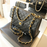 CHANEL CLASSIC JUMBO BAG